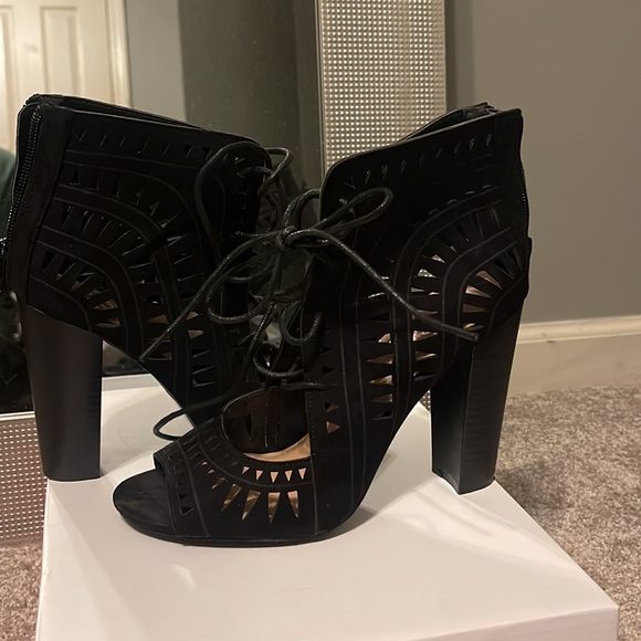 JUSTFAB Tracey heels - Picture 5 of 5